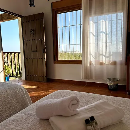 Πανσιόν Vista Al Faro Zahora
