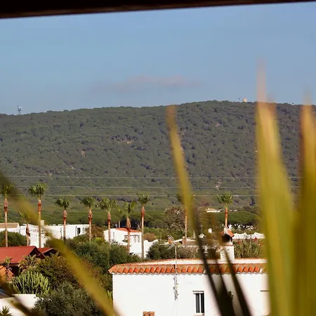 Vista Al Faro * Zahora